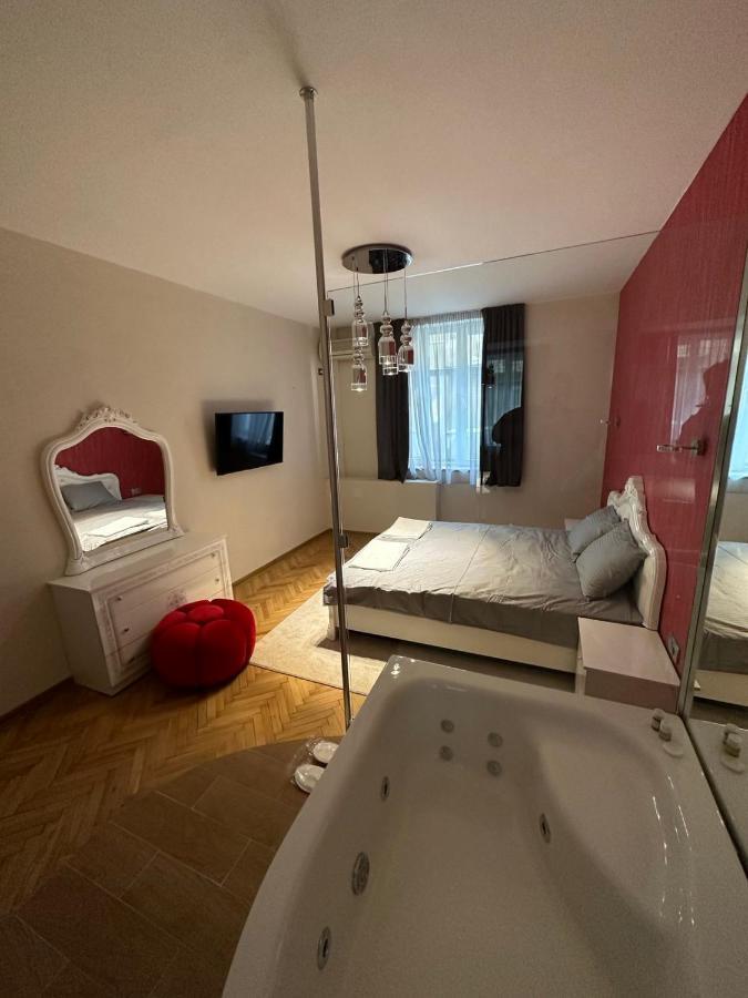 Lux Apartments Top Center Sofia Esterno foto