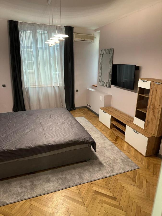 Lux Apartments Top Center Sofia Esterno foto